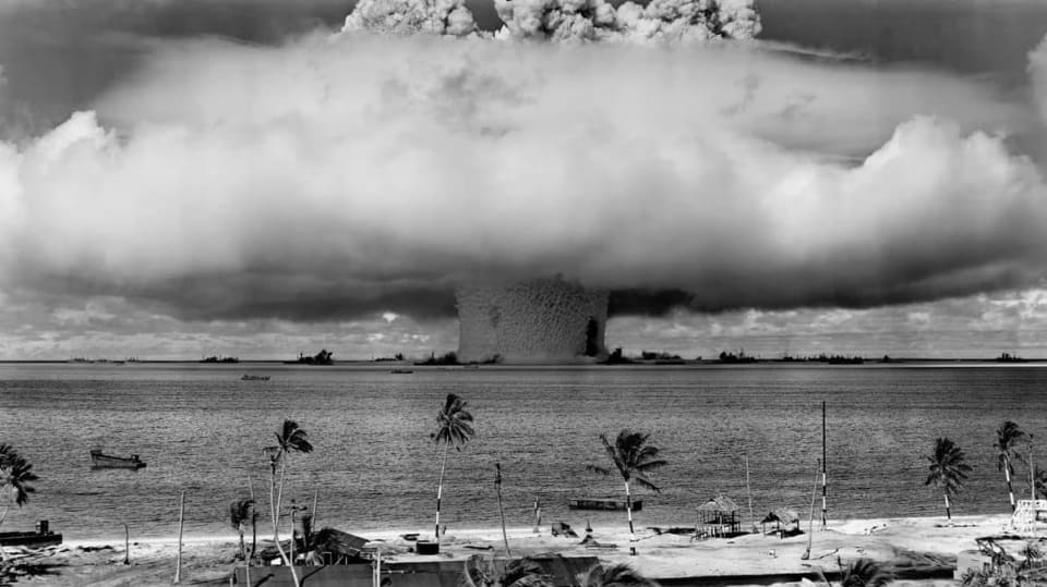 Podvodní detonace 15 kilotun jaderné zbraně